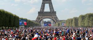 Bei der Fußball-WM im Winter wird es in Paris kein Public Viewing geben, wie noch 2018 am Eifelturm.