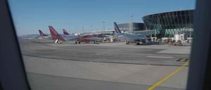 Blick auf den internationalen Flughafen von Nizza (Symbolbild)