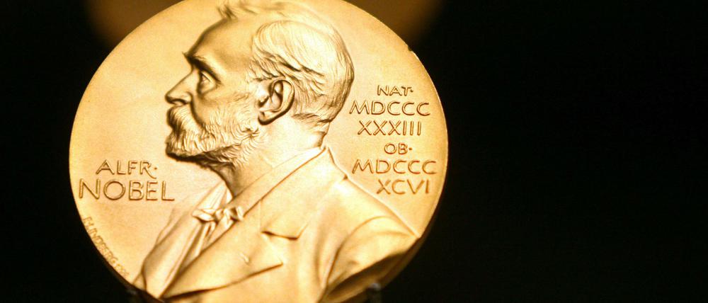 Eine Medaille mit dem Konterfei von Alfred Nobel. Sie ist im Nobel Museum zu sehen.
