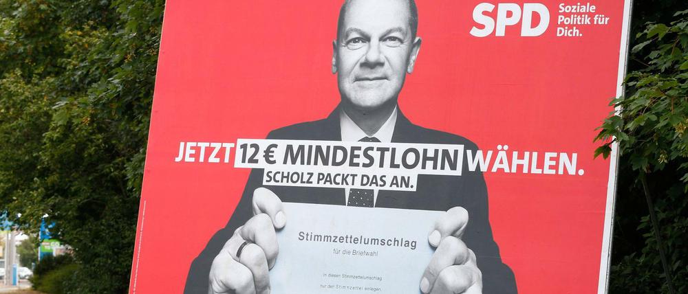 Wahlkampfplakat der SPD, Scholz wie S, packt wie P, das wie D ...