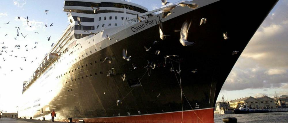Vergnügungsdampfer XXL. Die Queen Mary 2, eines der größten Kreuzfahrtschiffe der Welt.