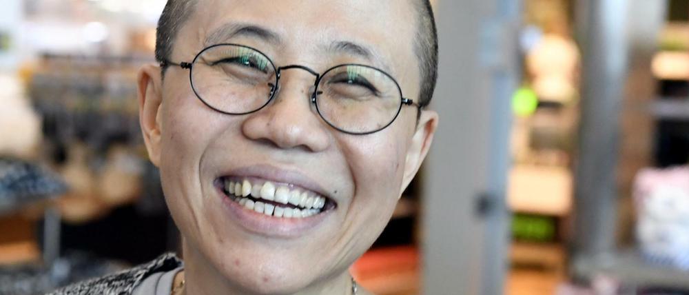Liu Xia, Witwe von Liu Xiaobo, bei ihrer Ankunft am Flughafen Helsinki