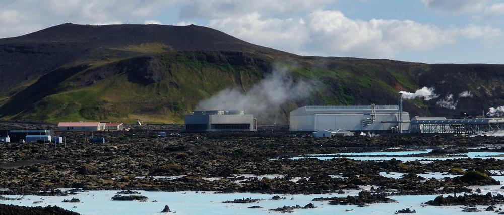 Die Badelandschaft "Blaue Lagune" auf Island, unweit der Hauptstadt Reykjavik.