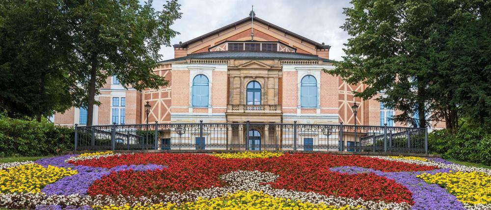 Das Richard-Wagner-Festspielhaus in Bayreuth auf einem Archivfoto aus dem Juli 2015.
