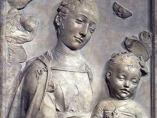 Vorher: Antonio Rossellinos "Madonna mit Kind", ca. 1450, befand sich nach der Rückführung aus der Sowjetunion in einem desolaten Zustand. 