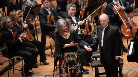 Martha Argerich und Daniel Barenboim in der Philharmonie.
