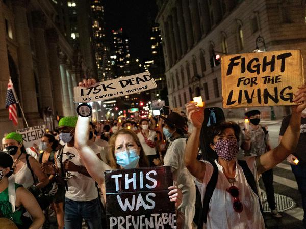 Demonstranten in New York.