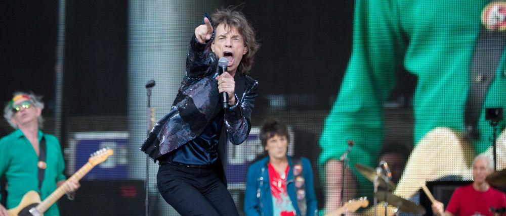 Die Rolling Stones, hier bei ihrem Konzert 2014 in der Waldbühne, liegen derzeit auf Platz eins der deutsche Single-Charts.