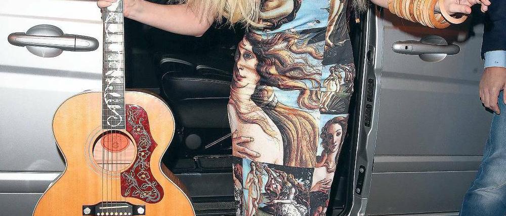 Botticelli-Fan. Zur Premiere von „Venus“ trug Lady Gaga 2013 ein Kleid von Dolce &amp; Gabbana mit Motiven Botticellis. 