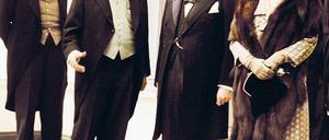 Die Entkrampfung der Deutschen. Der britische Premierminister Winston Churchill und seine Frau Clementine am 11. Mai 1956 zu Besuch beim Bundespräsidenten in der Villa Hammerschmidt in Bonn.Foto: picture-alliance/dpa
