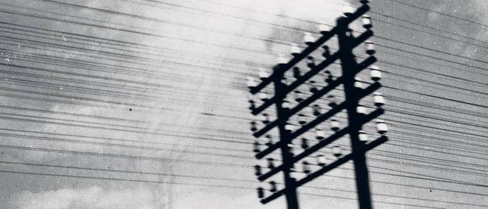 Poesie der Bahnfahrt. Tim N. Gidal zeichnet eine Reise von München nach Berlin im Jahr 1931 mit der Kamera als Erzählung in Bildern auf. 