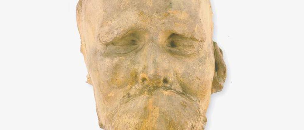 24 Stunden nach Nietzsches Tod abgenommen: die wiederentdeckte Maske.