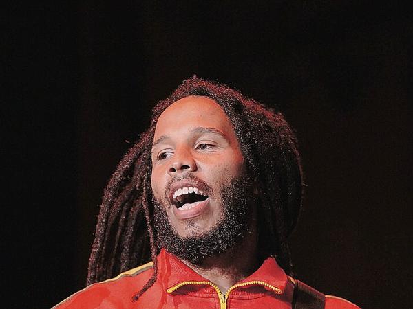 In großen Fußstapfen. Auch Ziggy Marley ist erfolgreicher Reggae-Musiker.