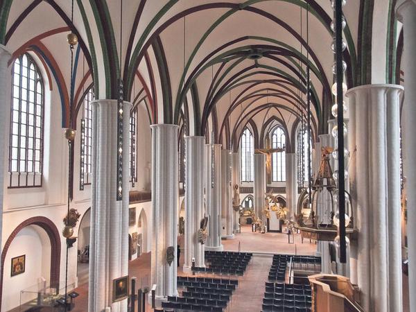 Aus der Berliner Nikolaikirche wird an jedem Adventssonntag ein Konzert gestreamt - auf der Webseite des Stadtmuseums.