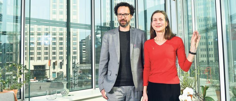 Carlo Chatrian und Mariette Rissenbeek leiten die Berlinale seit dem Sommer 2019, als Künstlerischer Direktor und Geschäftsführerin. 