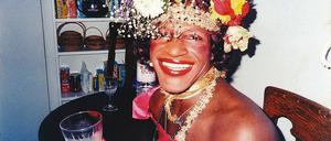 Kämpferisches Vorbild. Die New Yorker trans Frau Marsha P. Johnson (1945–1992) engagierte sich für Frauen- und LGBT-Rechte.