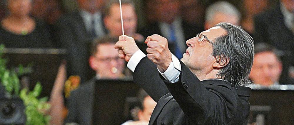 Con passione. Riccardo Muti hält Gefühle nicht zurück. 