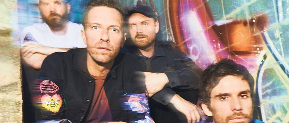 Die britische Band Coldplay um Sänger und Pianist Chris Martin (2. v. l.). 