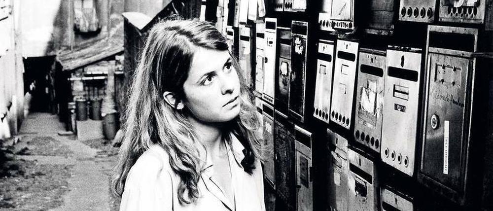 Rebecca Pauly als Historikerin in Claudia von Alemanns "Die Reise nach Lyon" von 1980.