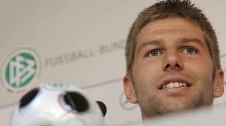 Thomas Hitzlsperger came out as gay in an interview with Die Zeit this week.