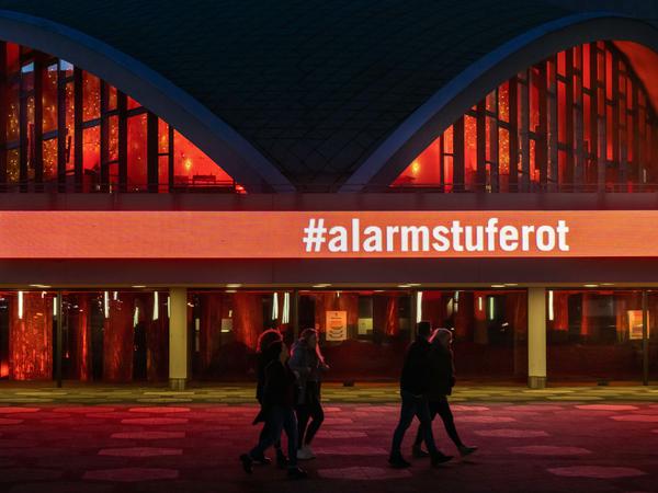 Setzt ein Signal. Das Theater Düsseldorf, November 2020.