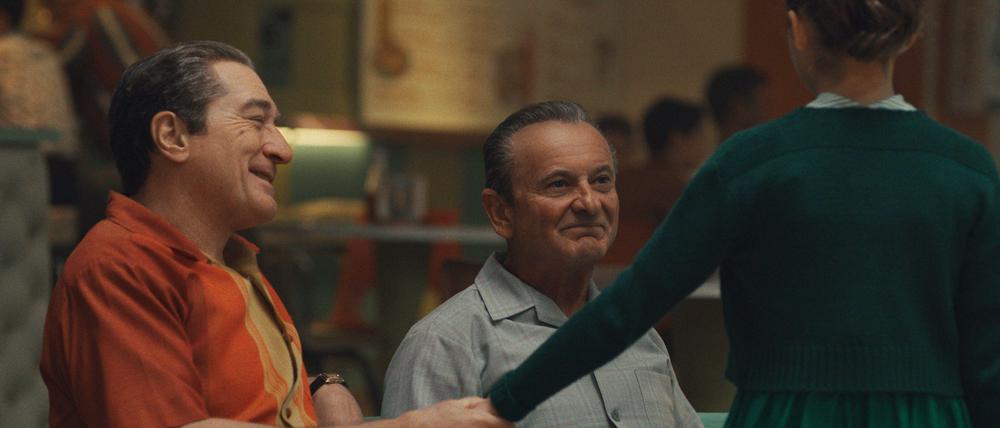 Robert De Niro (li.) und Joe Pesci lassen in "The Irishman" ihre großen Rollen in ihren Filmen mit Martin Scorsese noch einmal aufleben. 