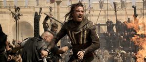 Michael Fassbender als Aguilar in einer Szene des Films "Assassin's Creed". 