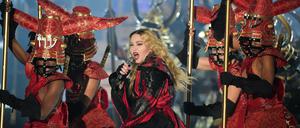 Die US-amerikanische Popsängerin Madonna auf ihrem persönlichen Kreuzzug. Sie verteidigt ihre Krone als "Queen of Pop".