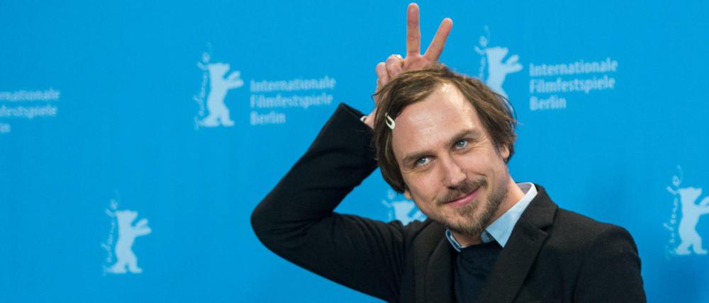 Der Schauspieler Lars Eidinger auf der Berlinale 2015, beim Fototermin für den Film "Vergine Giurata". 
