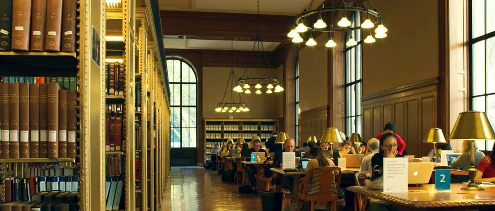 Ort der Entdeckung und des Zusammenhalts. Frederick Wisemans Dokumentarfilm "Ex Libris: The New York Public Library" huldigt einer Institution, die weltweit ein Inbegriff öffentlicher Bibliotheken ist.