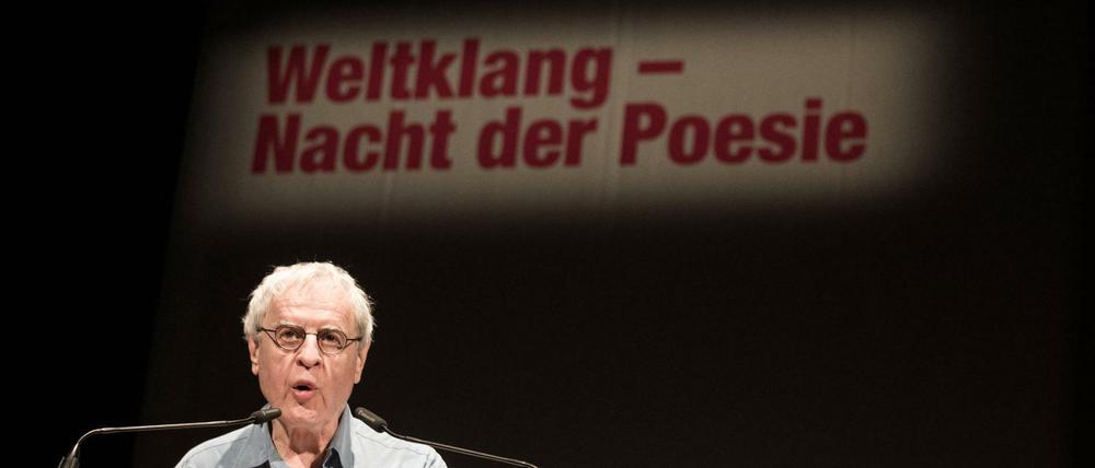 Literaturwerkstatt Berlin/Haus für Poesie: Der US-Dichter Charles Simic 2016 beim 17. Poesiefestival Berlin in der Akademie der Künste