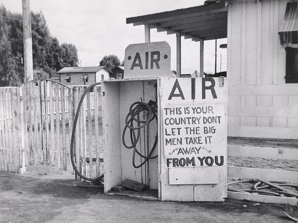 Dorothea Lange. Kern County, California. 1938. 