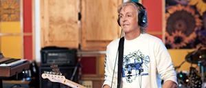 In seinem Studio in Sussex hat Paul McCartney das Album im Alleingang eingespielt und produziert.