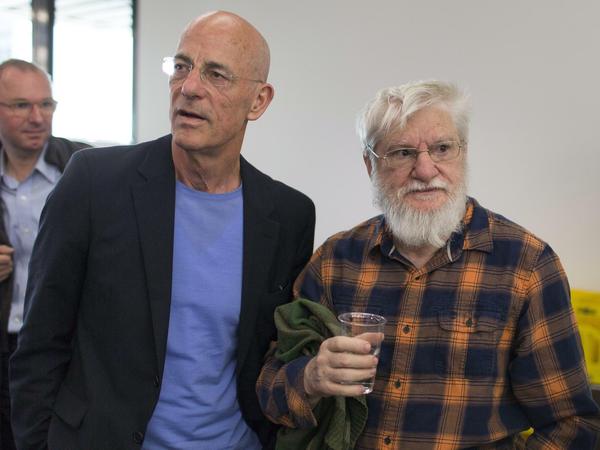 Dan Graham (rechts) und der Architekt Jacques Herzog 2015.