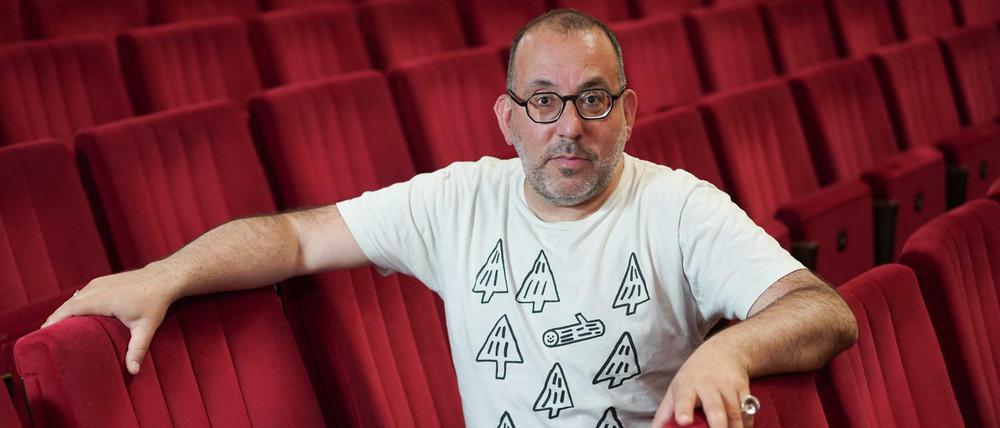Barrie Kosky, Intendant und Chefregisseur der Komischen Oper Berlin, ist gespannt, was er von Games-Expert:innen lernen kann.