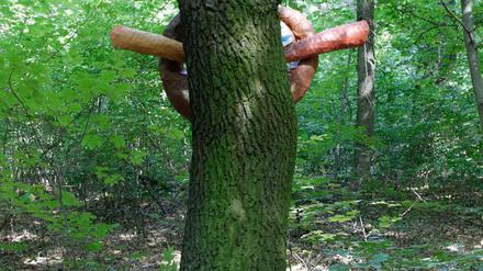 "Nude Pretelman Behind a Tree", 2021 