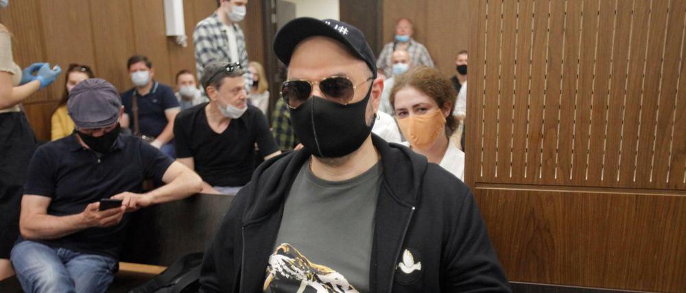 Verurteilt: Ein russisches Gericht hat den Starregisseur Kirill Serebrennikow in einem umstrittenen Verfahren wegen Veruntreuung von Fördergeldern schuldig gesprochen.