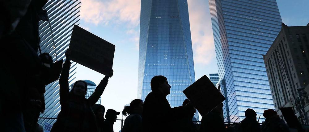 Eine Verschiebung des Breitengrades. Proteste in Manhattan gegen Trumps Immigrationspolitik. 
