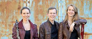 Das "Rheingold Trio" mit Bettina Aust (v.l), Robert Aust und Lydia Pantzier.