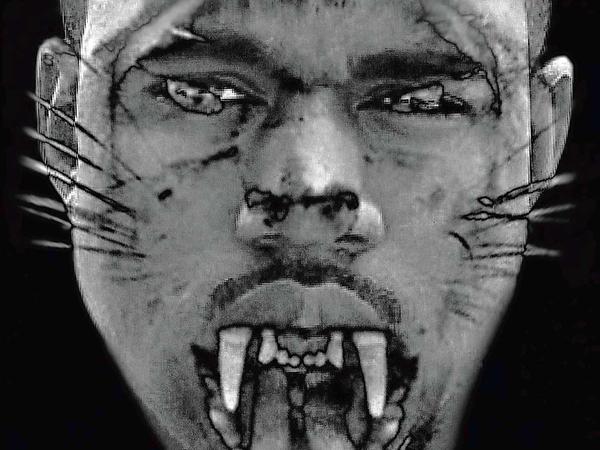Jay-Zs Partner in Crime: Kanye West mit Raubtiergebiss. 