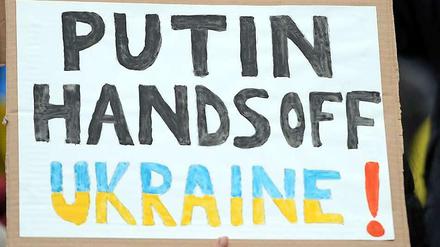 Proteste gegen einen möglichen Militäreinsatz Russlands in der Ukraine.