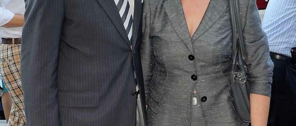 Georg Schmid im Jahr 2010 mit seiner Frau beim Sommerempfang des Landtags.