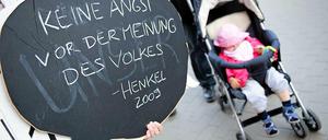 Protest für Volksentscheid am Tag der Bundestagswahl