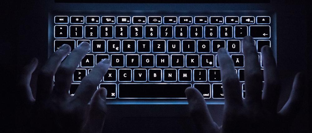 Im Darknet erscheinen Nutzer anonym und verschleiern ihre Datenspur