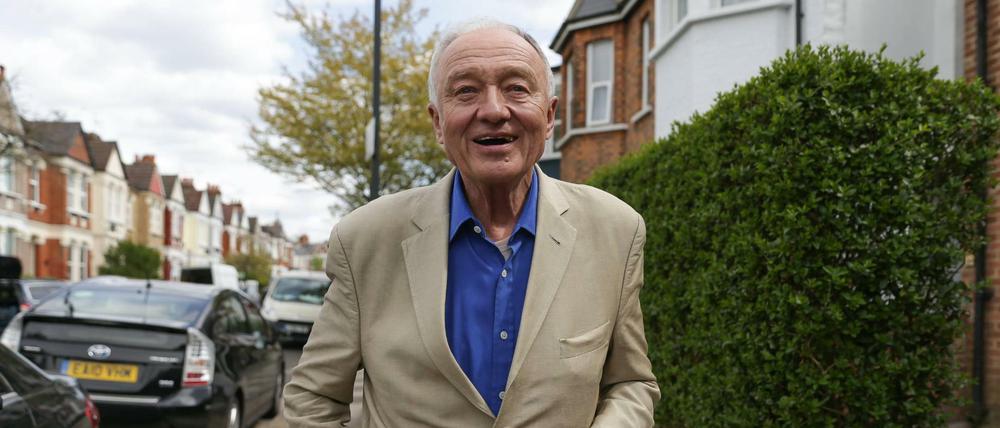 Ken Livingstone, ehemaliger Bürgermeister von London., am Donnerstag vor seinem Haus.
