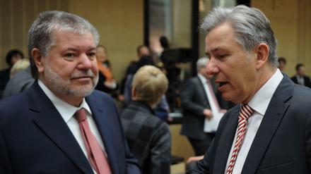 Vor langer Zeit im Bundesrat: Kurt Beck und Klaus Wowereit bei einer Sitzung 2012.