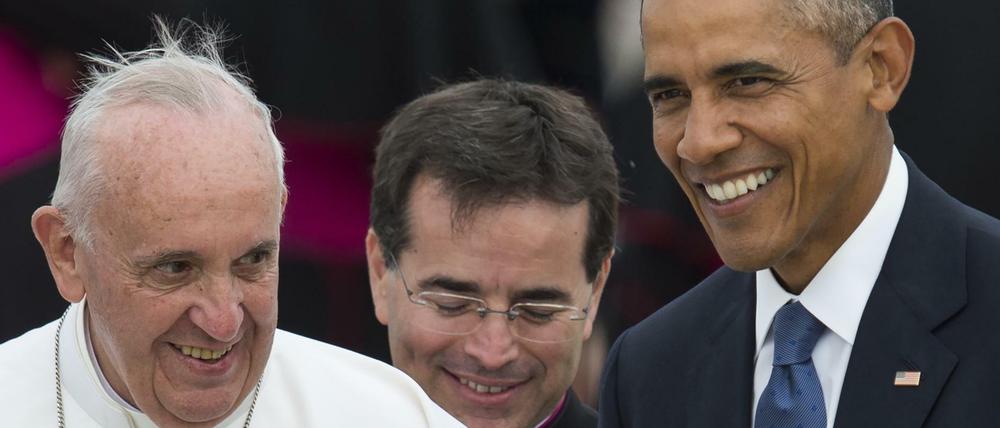 Papst Franziskus wird von US-Präsident Barack Obama in Maryland empfangen.