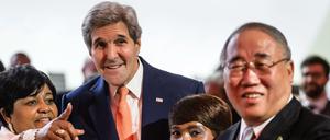 US-Verhandler John Kerry mit dem chinesischen Vertreter Xie Zhenhua 