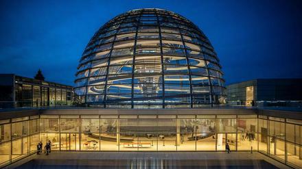 Hohes Haus - aber nicht fehlerfrei: der Deutsche Bundestag im Reichstagsgebäude.
