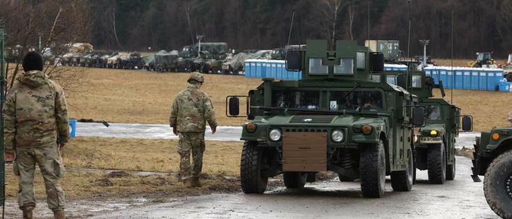 U.S. Soldaten sind in Polen in der Nähe von Arlamow stationiert.